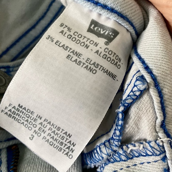 🪼SOLD🪼 Levi’s Vintage Y2k Black Tab Light Blue Wash Denim Jean Shorts | 3 - Picture 8 of 11